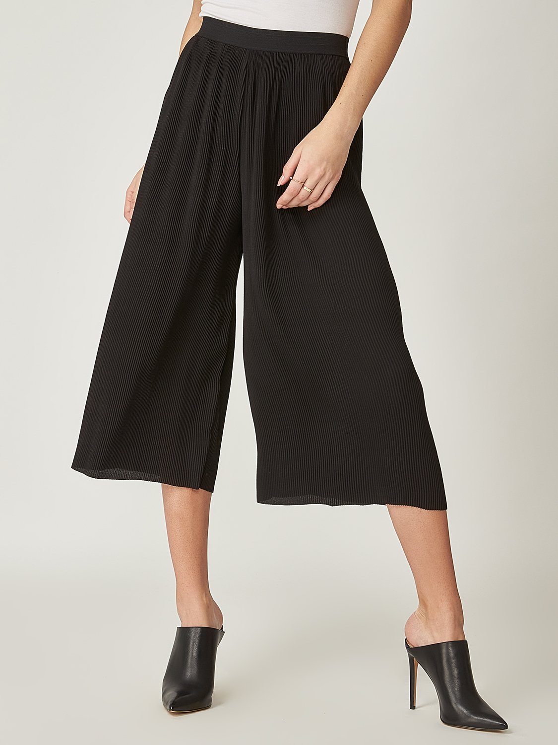 Pantalon gaucho à plis et taille élastique