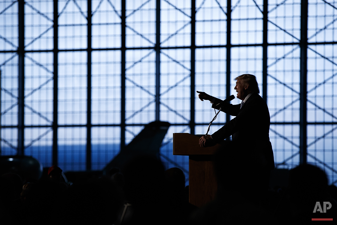  Republican presidential candidate Donald Trump speaks during a campaign rally at Wings Over the Rockies Air and Space Museum, Friday, July 29, 2016, in Denver. (AP Photo/Evan Vucci) 