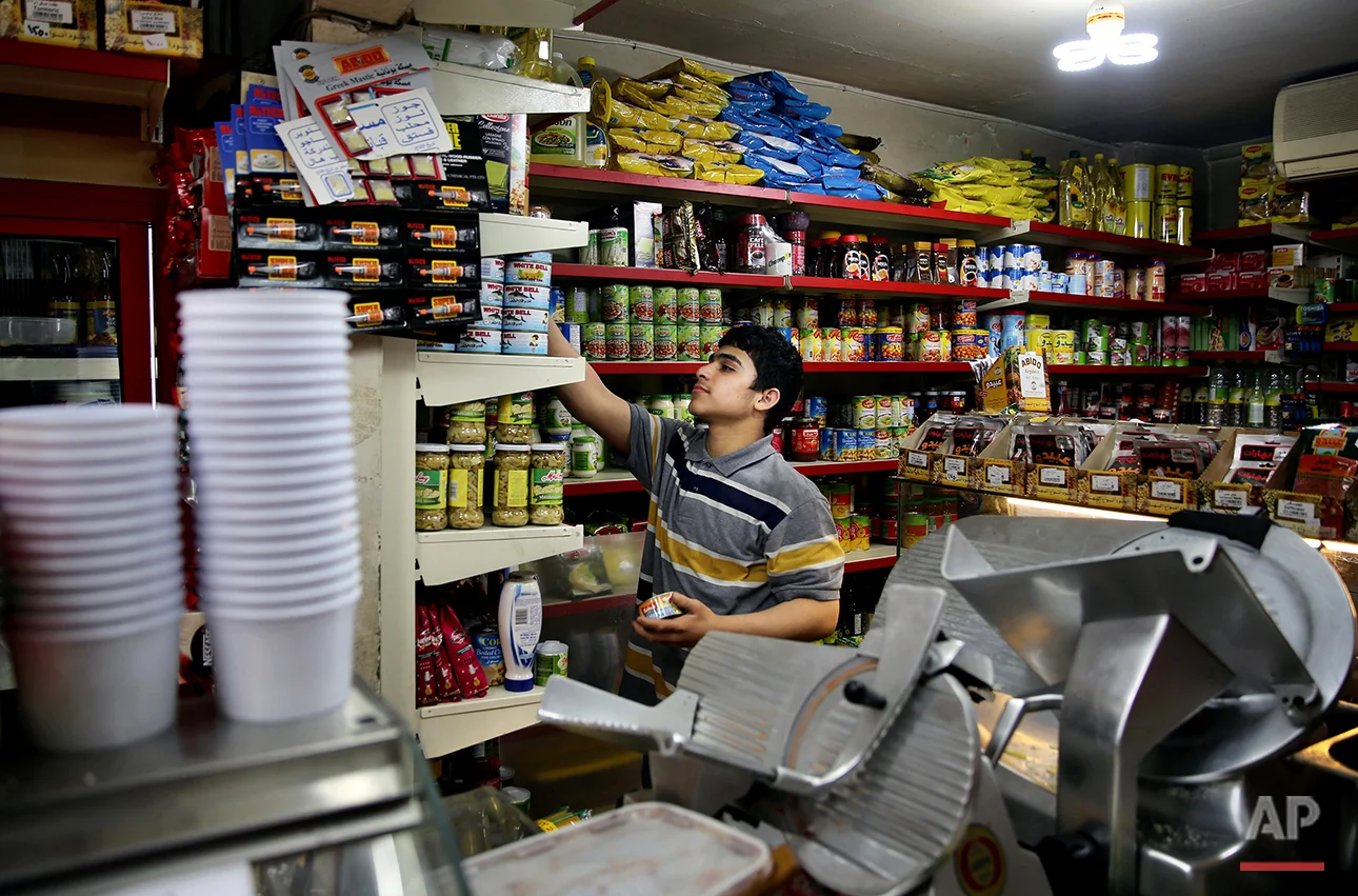 Mideast Lebanon Refugees Child Labor Photo Gallery