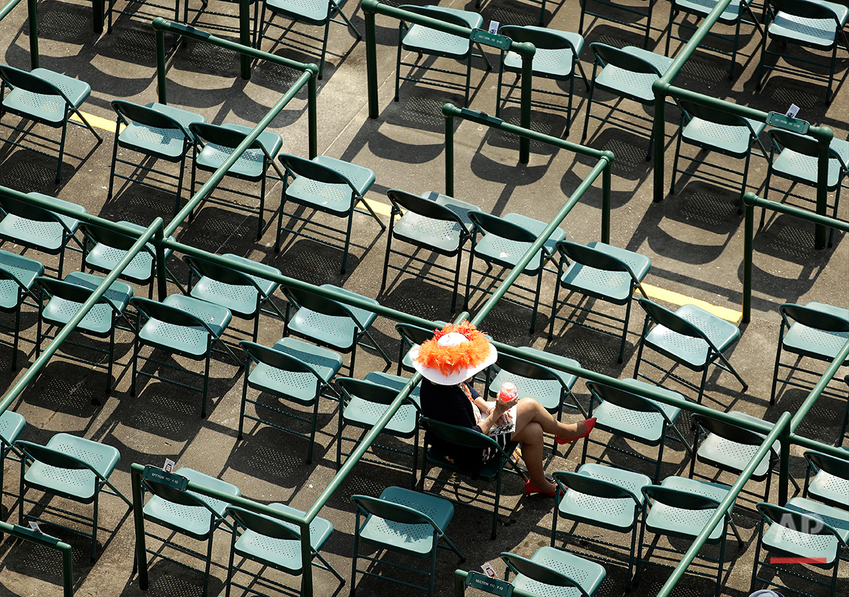 Kentucky Oaks Horse Racing