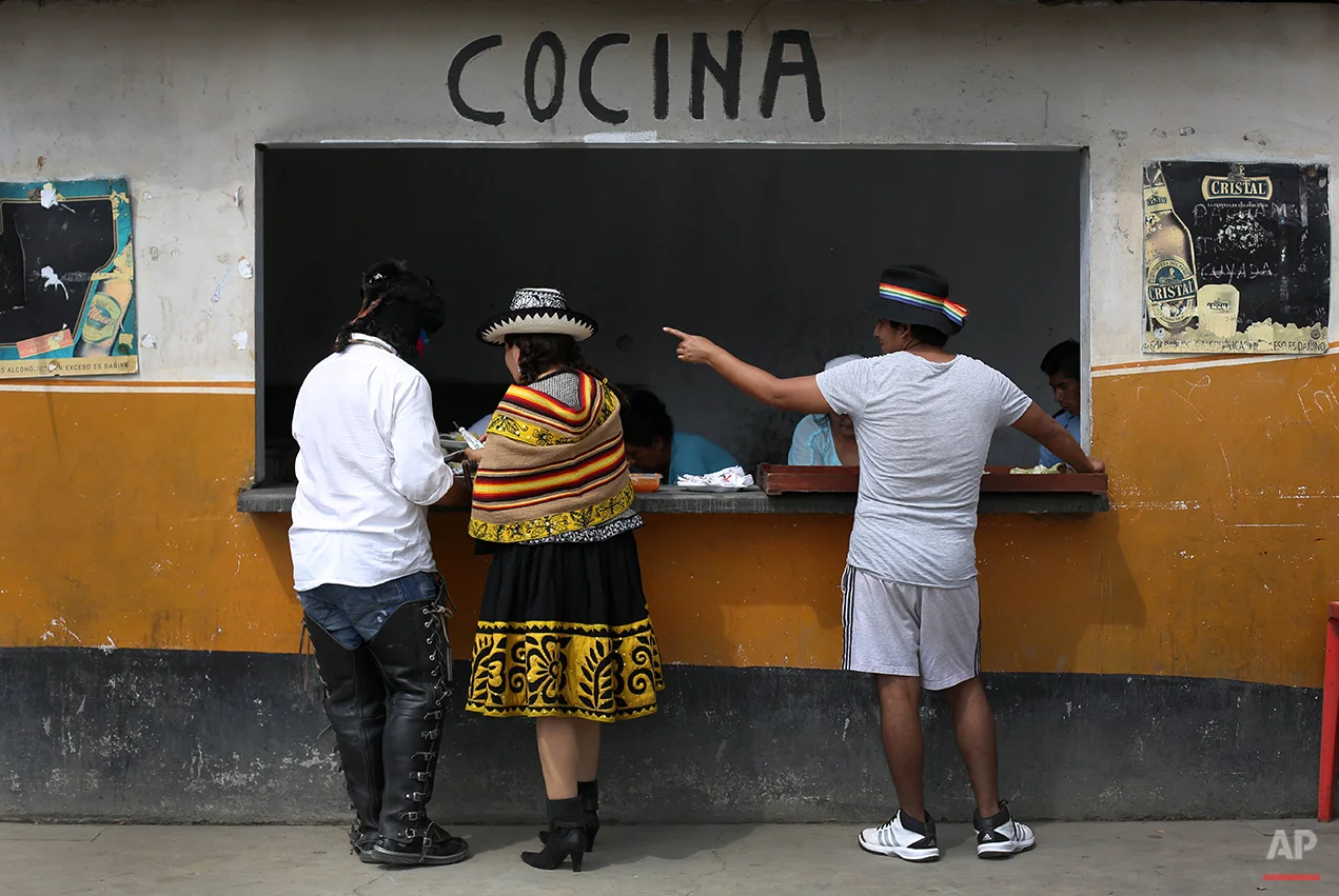 Peru Ritual Fighting Photo Gallery