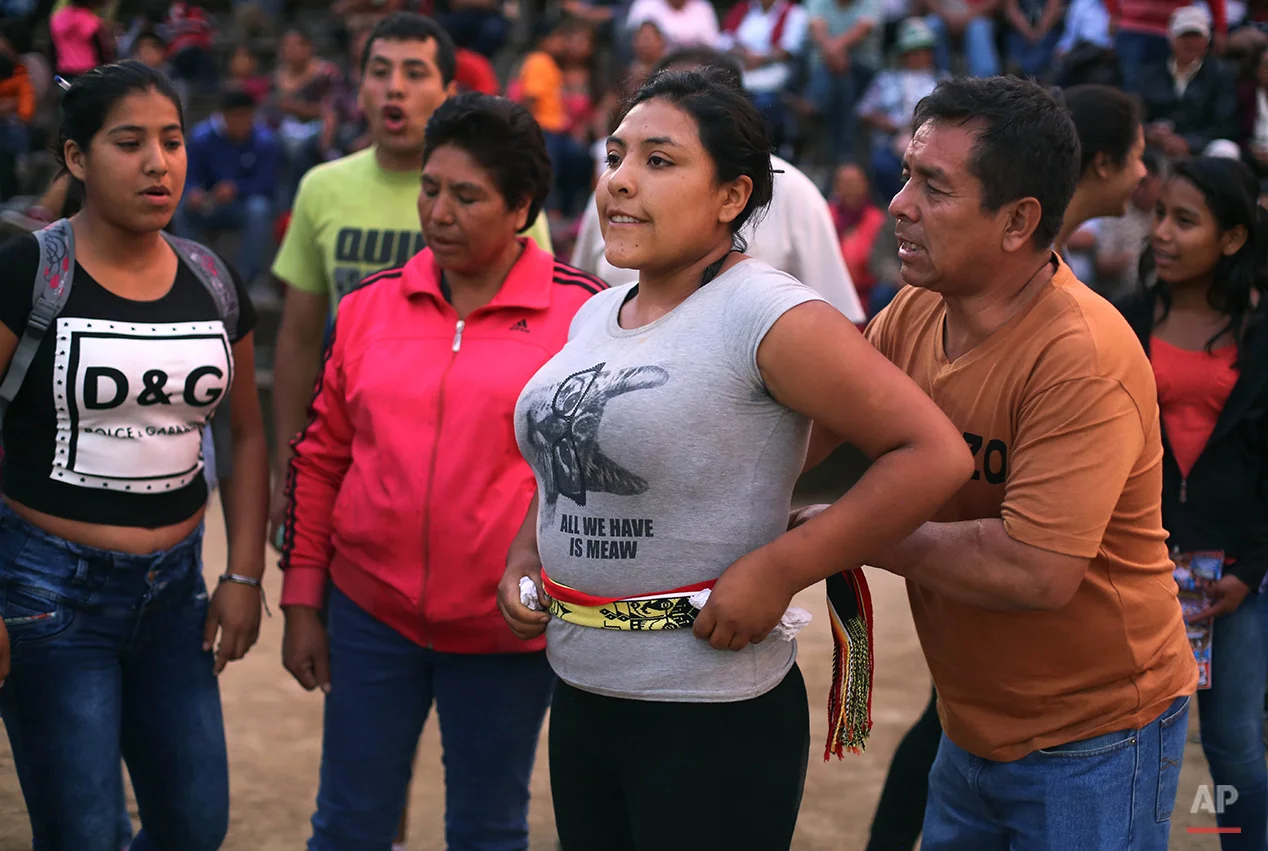 Peru Ritual Fighting Photo Gallery