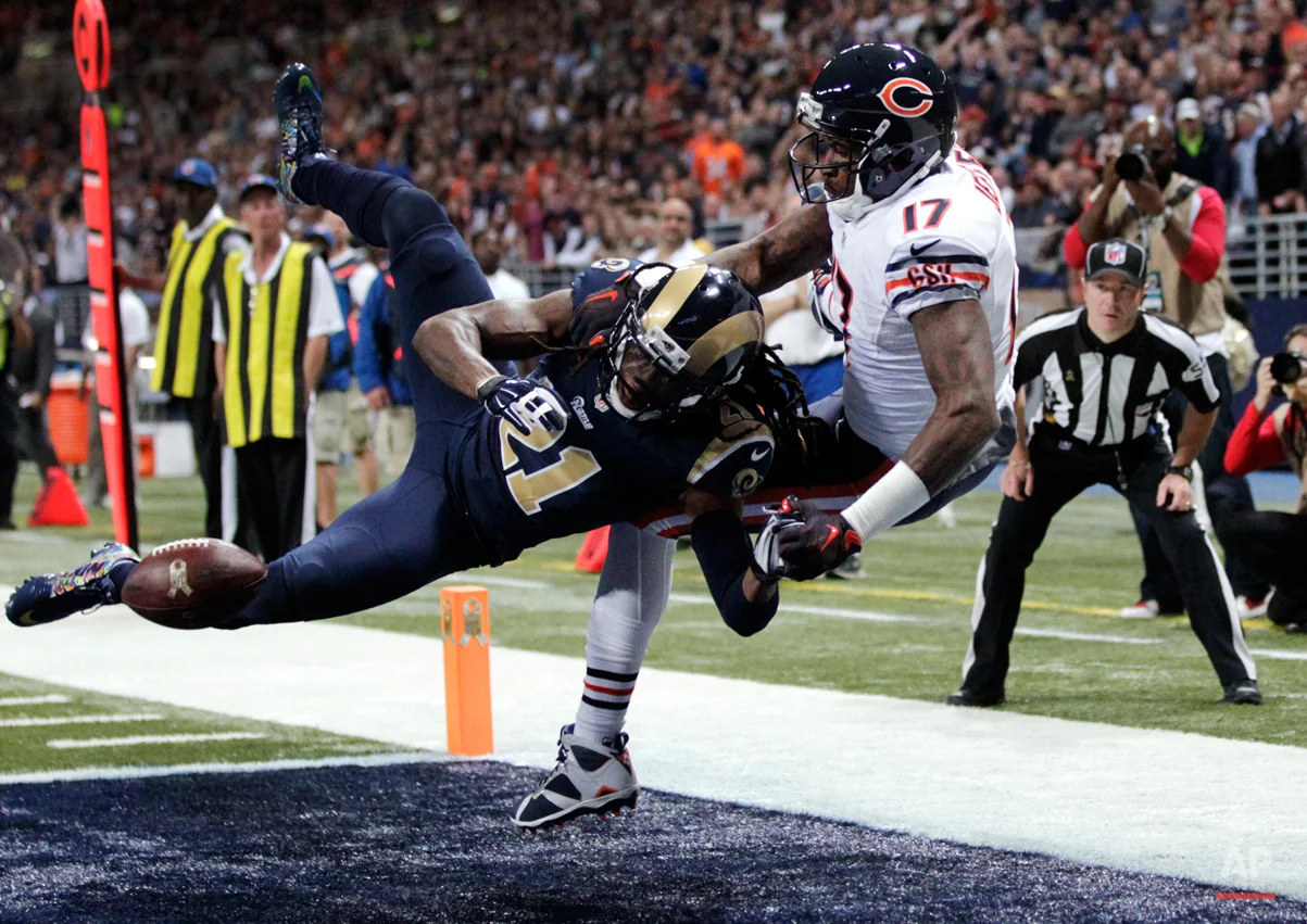 APTOPIX Bears Rams Football