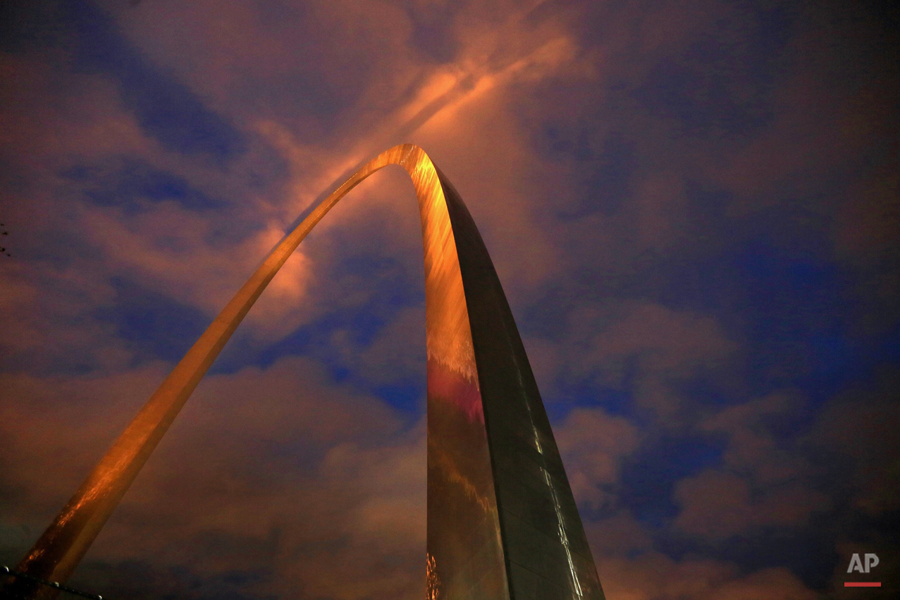 APTOPIX Gateway Arch