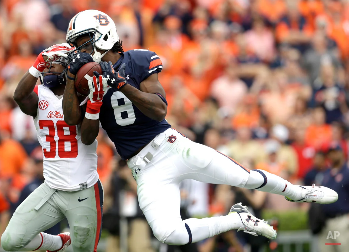 APTOPIX Mississippi Auburn Football