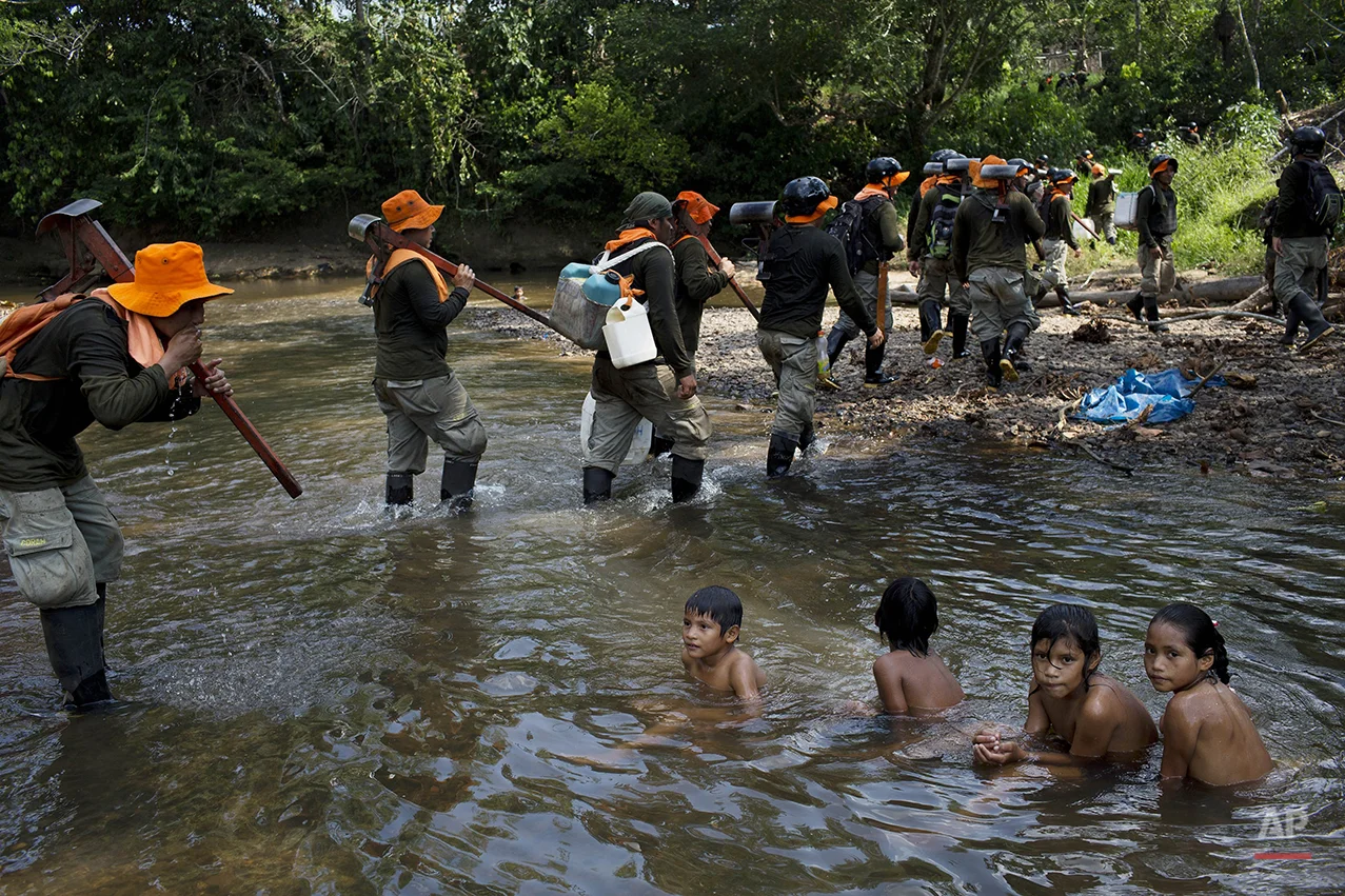 Peru Coca Eradicators Photo Gallery