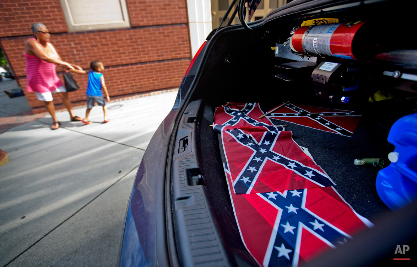 APTOPIX Confederate Flags