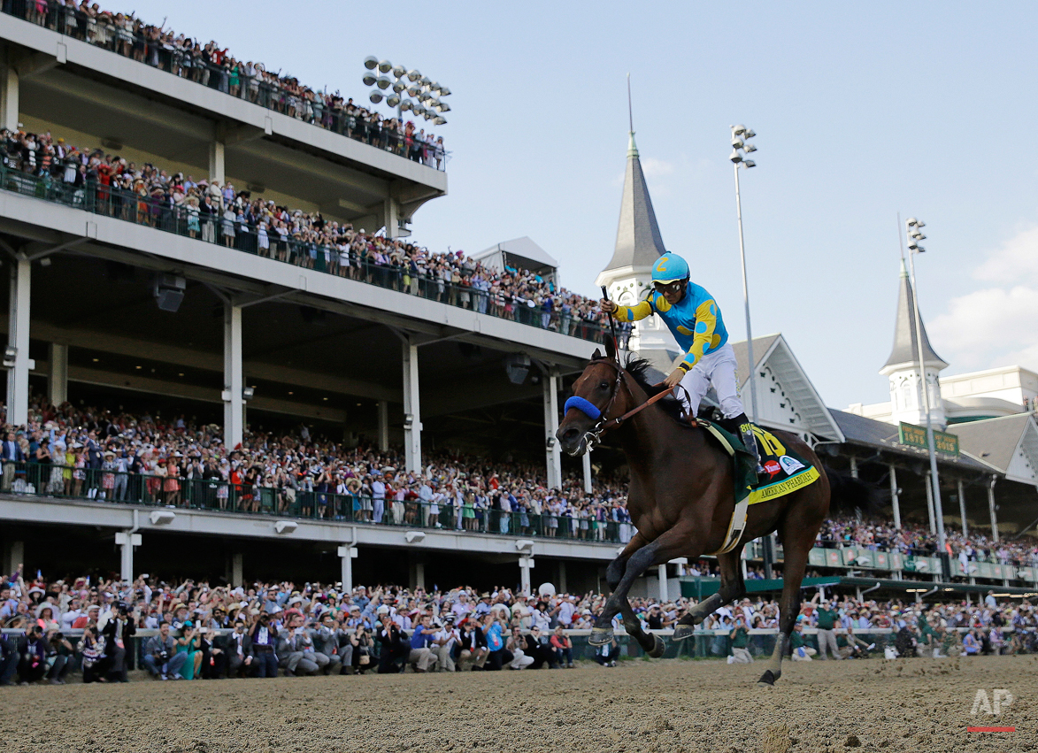 APTOPIX Kentucky Derby Horse Racing