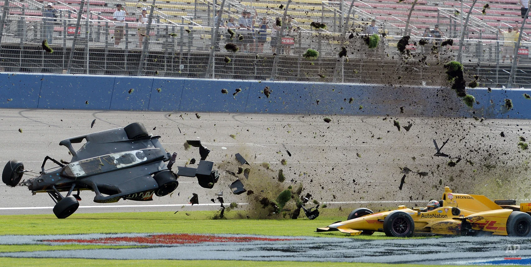 APTOPIX IndyCar Fontana Auto Racing