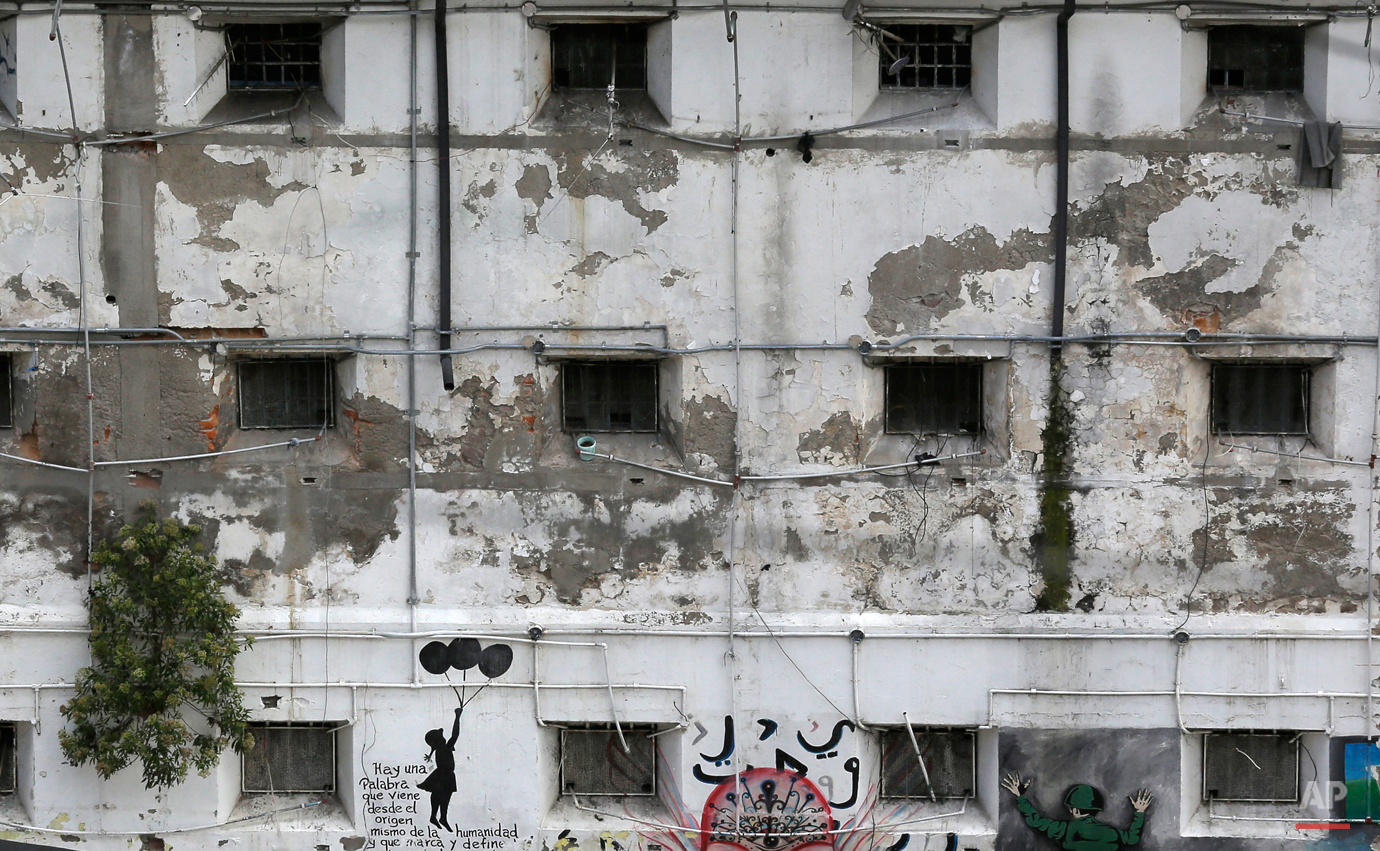 Ecuador Abandoned Prison Photo Essay