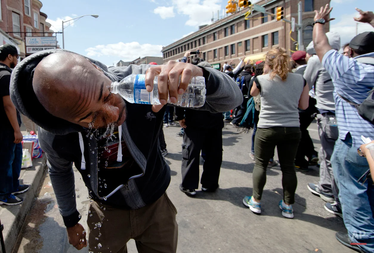 APTOPIX Suspect Dies Baltimore