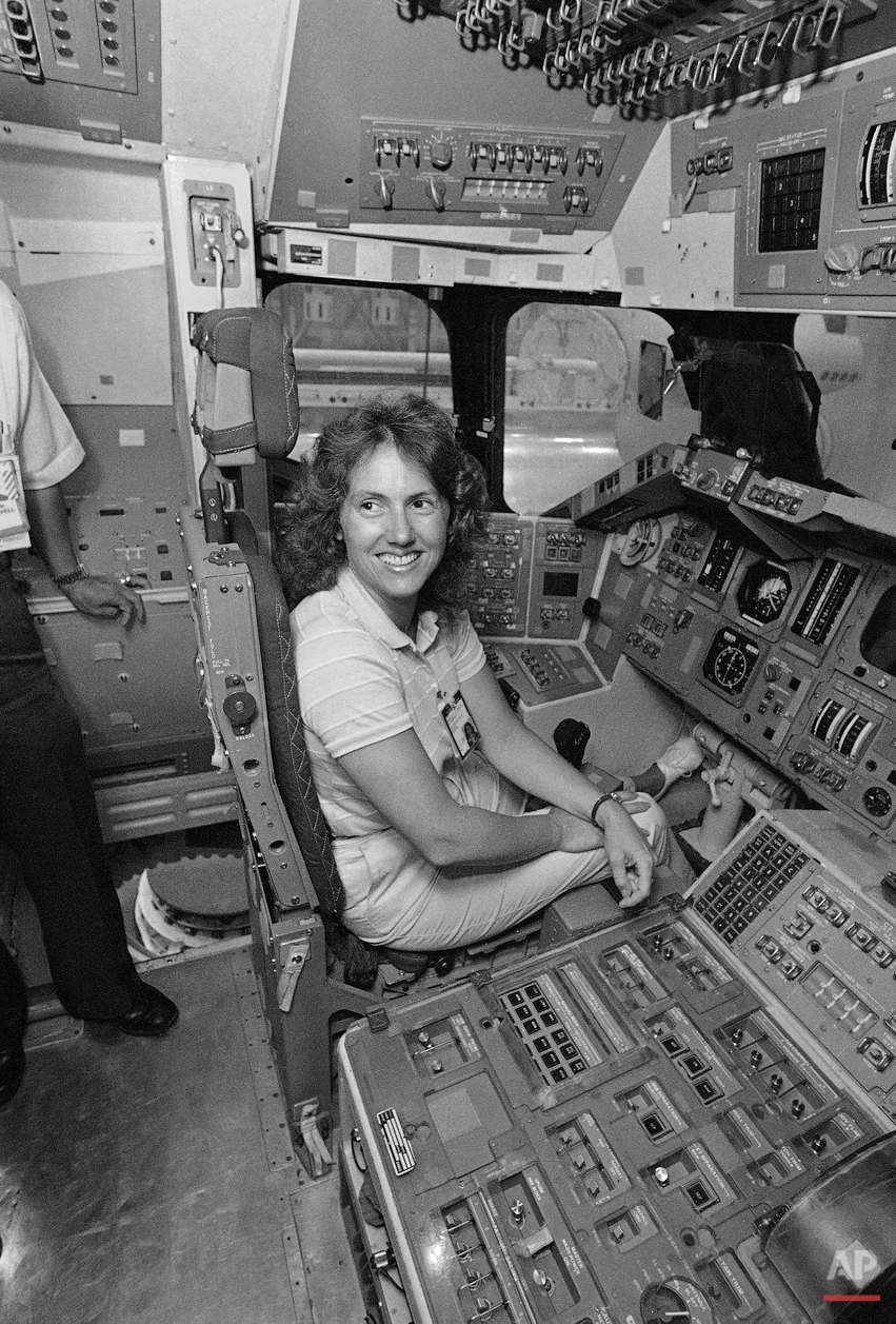 Space Shuttle Challenger McAuliffe 1986