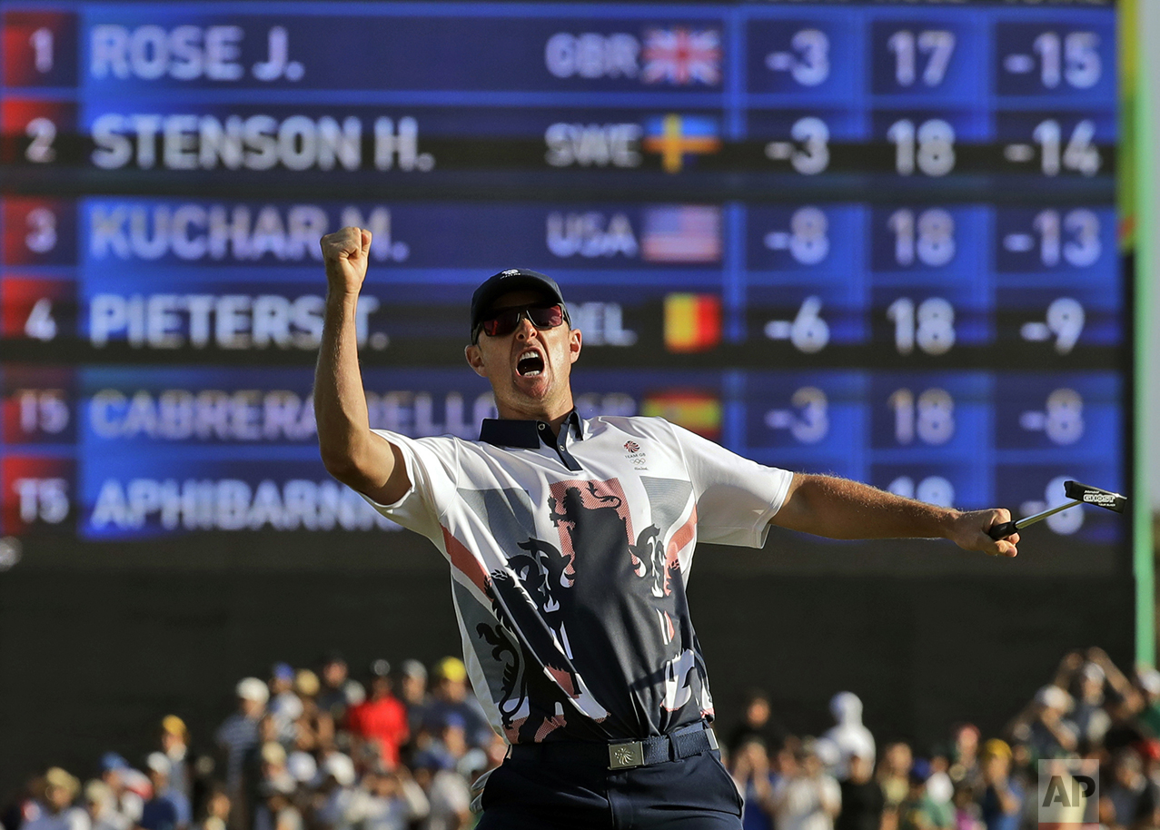  Justin Rose, of Great Britain, wins the gold medal during the final round of the men's golf event at the 2016 Summer Olympics in Rio de Janeiro, Brazil, on Aug. 14, 2016. (AP Photo/Chris Carlson) 