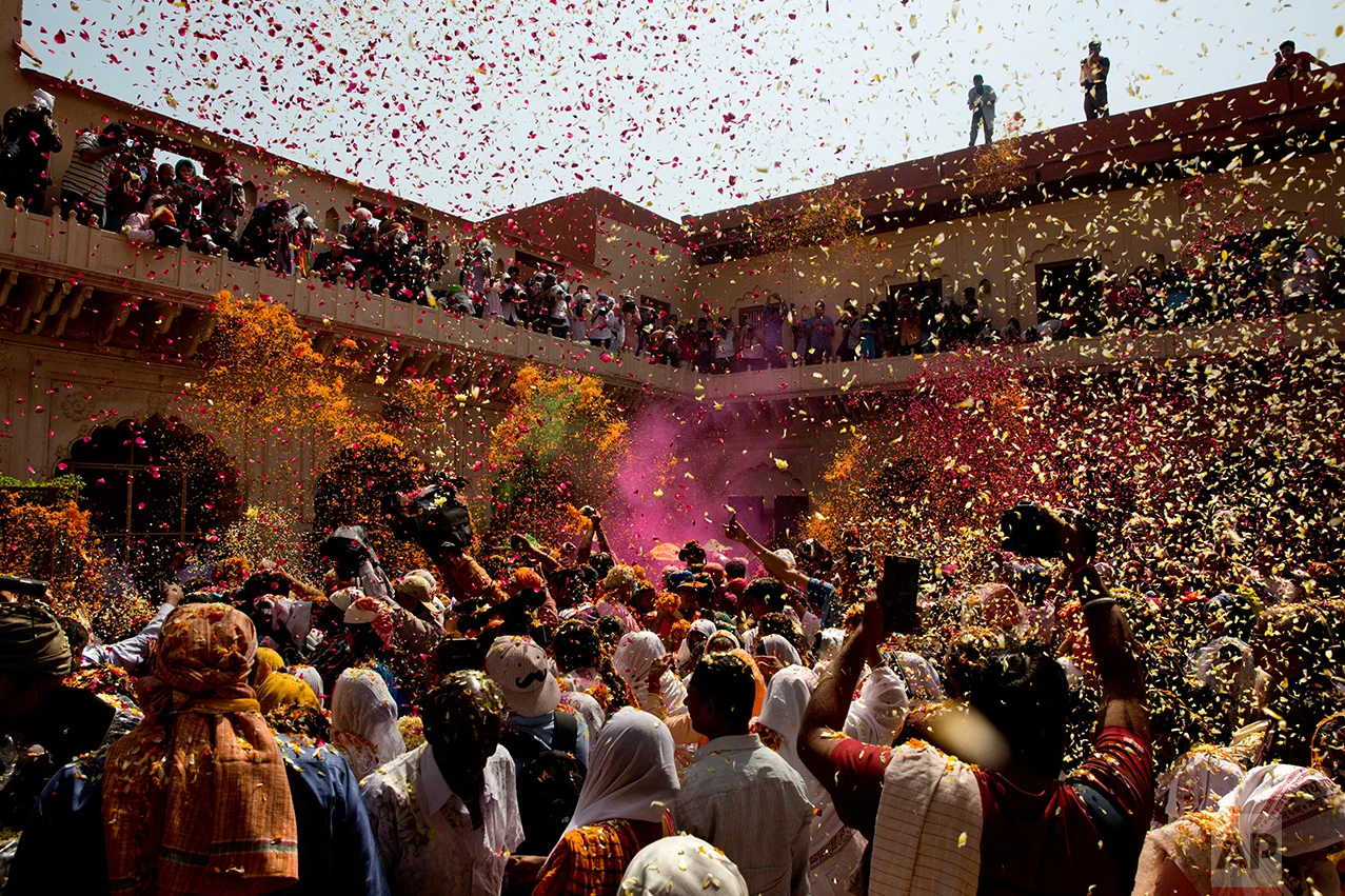 India Widows Holi