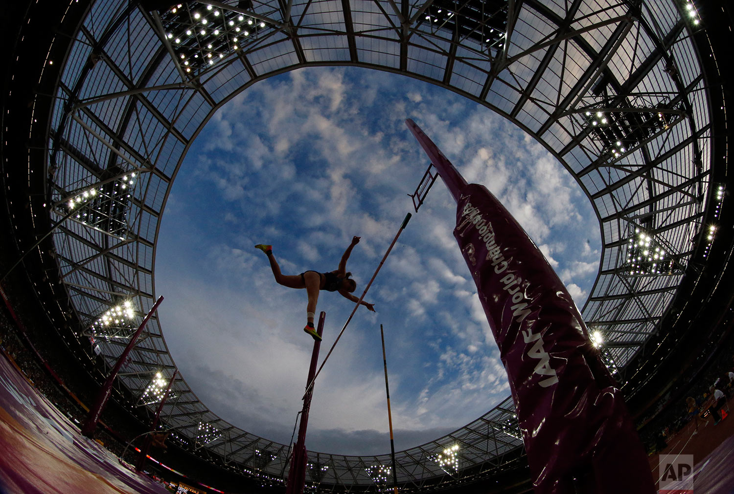  United States' Emily Grove competes in the women's pole vault qualification during the World Athletics Championships in London Friday, Aug. 4, 2017. (AP Photo/Matthias Schrader) 