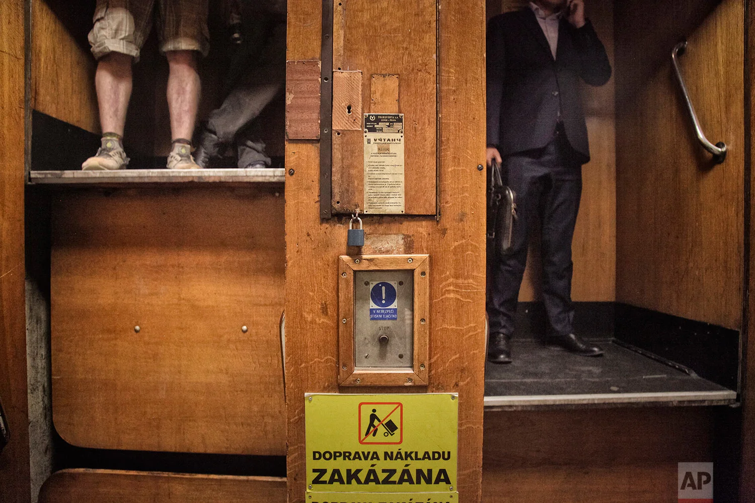 Czech Republic Endless Elevator