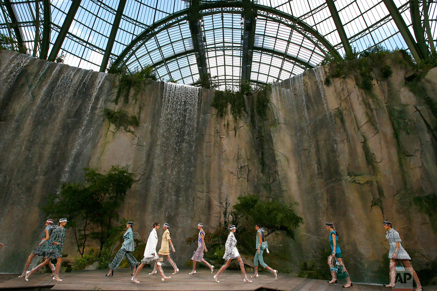 Paris Fashion Chanel