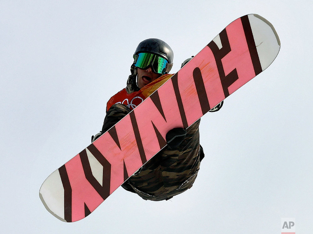  Mans Hedberg, of Sweden, jumps during the men's slopestyle qualifying at Phoenix Snow Park at the 2018 Winter Olympics in Pyeongchang, South Korea, Saturday, Feb. 10, 2018. (AP Photo/Gregory Bull) 