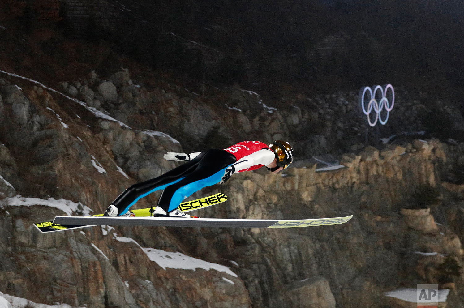  Vinzenz Geiger of Germany soars during a training session for the men's nordic combined competition at the Alpensia Ski Jumping Center during the 2018 Winter Olympics in Pyeongchang, South Korea, Sunday, Feb. 11, 2018. (AP Photo/Patrick Semansky) 