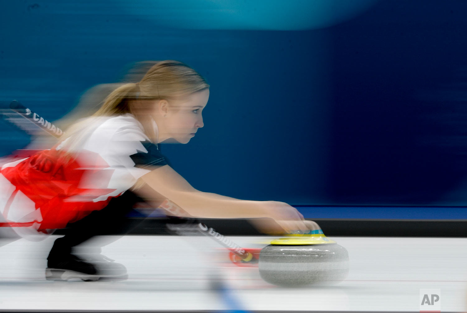  Canada's Kaitlyn Lawes throws a stone during a mixed doubles curling match against Olympic Athletes from Russia Anastasia Bryzgalova and Aleksandr Krushelnitckii at the 2018 Winter Olympics in Gangneung, South Korea, Saturday, Feb. 10, 2018. (AP Pho