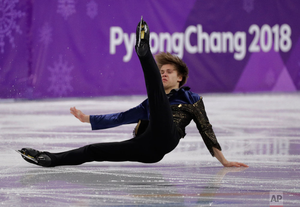  Deniss Vasiljevs of Latvia falls while performing in the men's free figure skating final in the Gangneung Ice Arena at the 2018 Winter Olympics in Gangneung, South Korea, Saturday, Feb. 17, 2018. (AP Photo/David J. Phillip) 