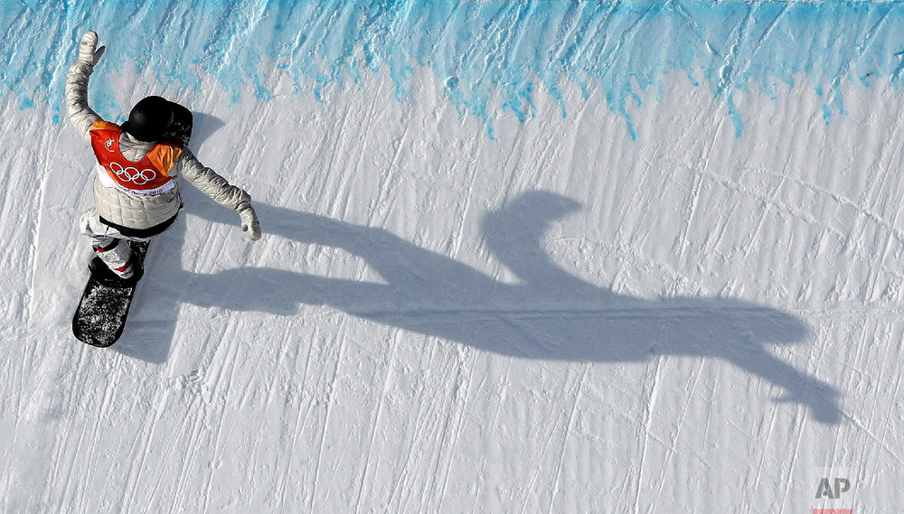  Jan Scherrer, of Switzerland, runs the course during the men's halfpipe qualifying at Phoenix Snow Park at the 2018 Winter Olympics in Pyeongchang, South Korea, Tuesday, Feb. 13, 2018. (AP Photo/Kin Cheung) 
