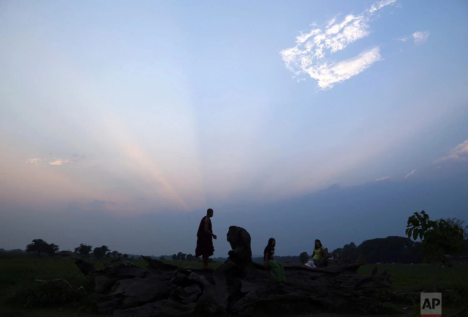 Myanmar Daily Life