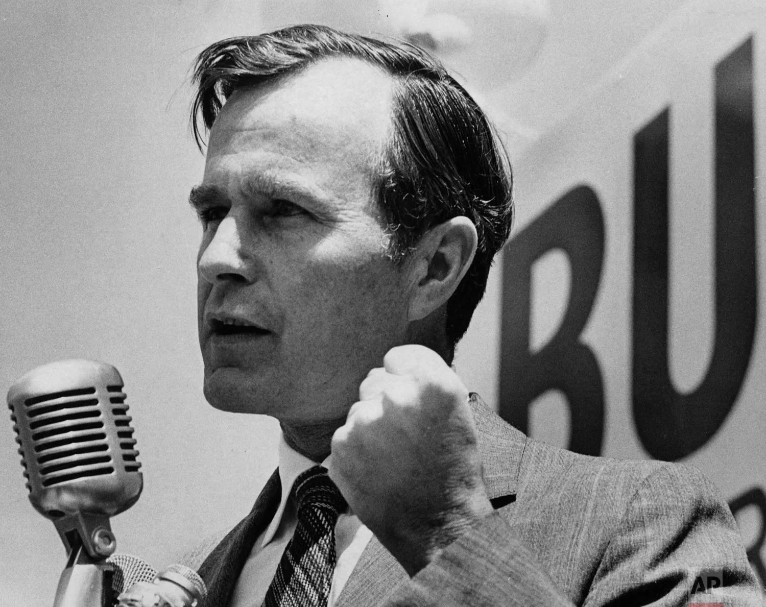 George H.W. Bush speaks at the opening of his Harris County campaign headquarters as he campaigns for in the U.S. Senate Race, April 2, 1970 in Texas. (Sam C. Pierson Jr./Houston Chronicle via AP)