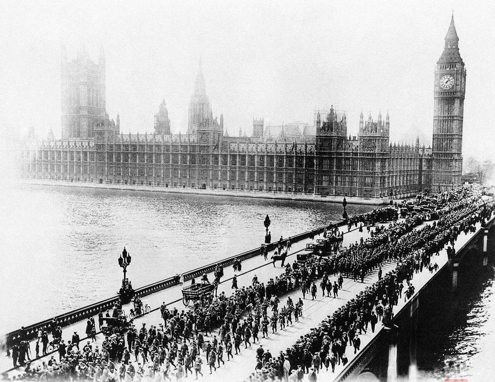  In this 1917 photo provided by the U.S. Signal Corps, the first 5,000 American soldiers to reach England march across historic Westminster Bridge in London. (AP Photo/U.S. Signal Corps) 