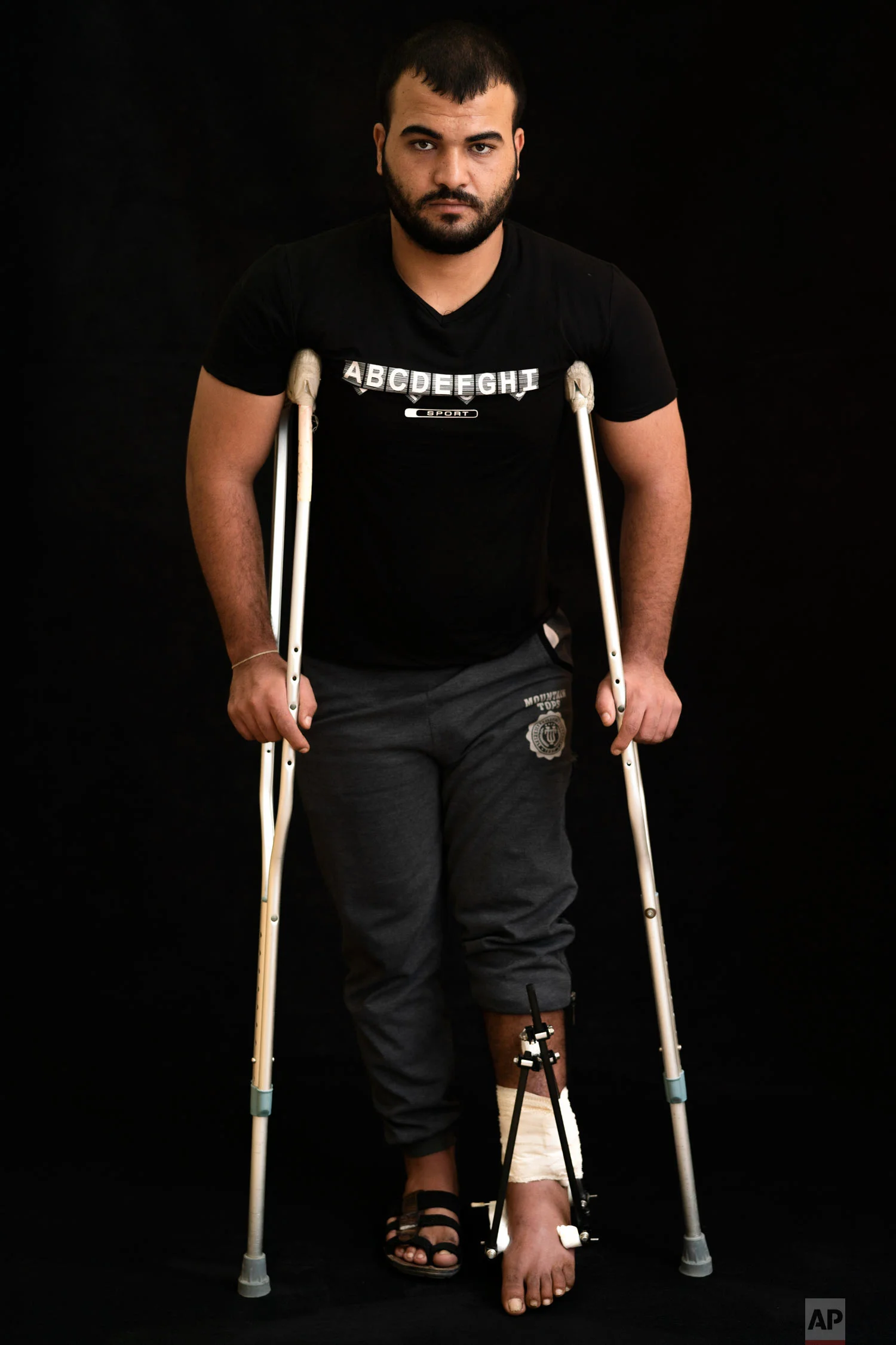 Palestinians Portraits of the Wounded