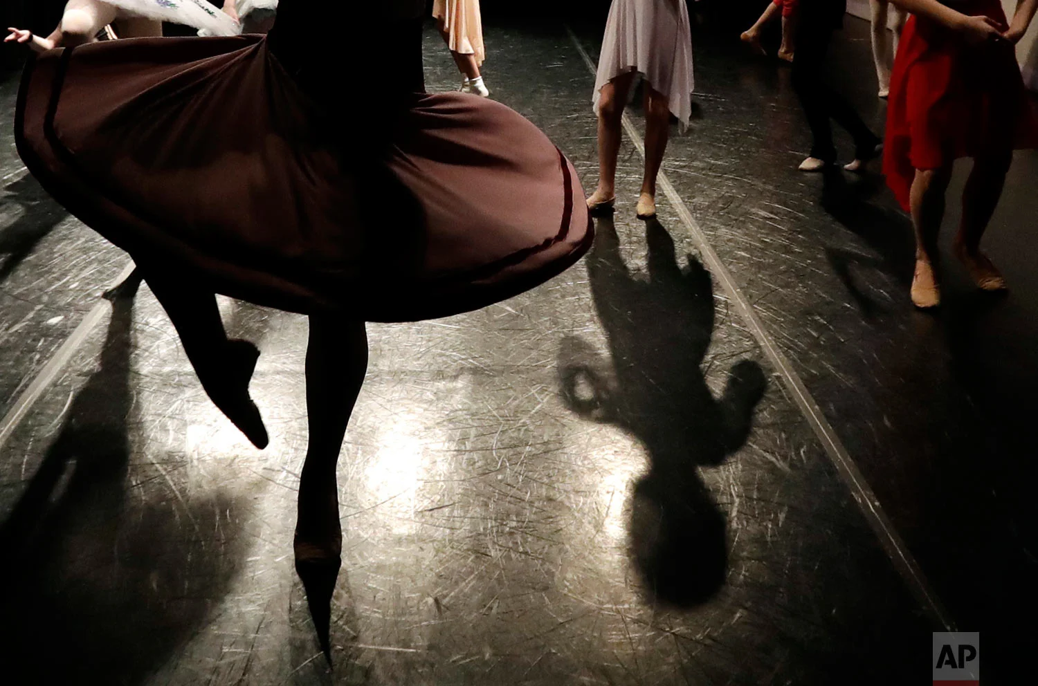  Young dancers warm up for the Youth America Grand Prix North America regional semi-finals in River Forest, Ill. (AP Photo/Nam Y. Huh) 