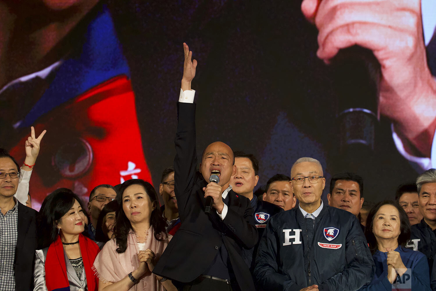  Han Kuo-yu , Taiwan's 2020 presidential election candidate of the KMT or Nationalist Party, speaks during a campaign rally in Taipei, Taiwan, Thursday, Jan. 9, 2020.  (AP Photo/Ng Han Guan) 
