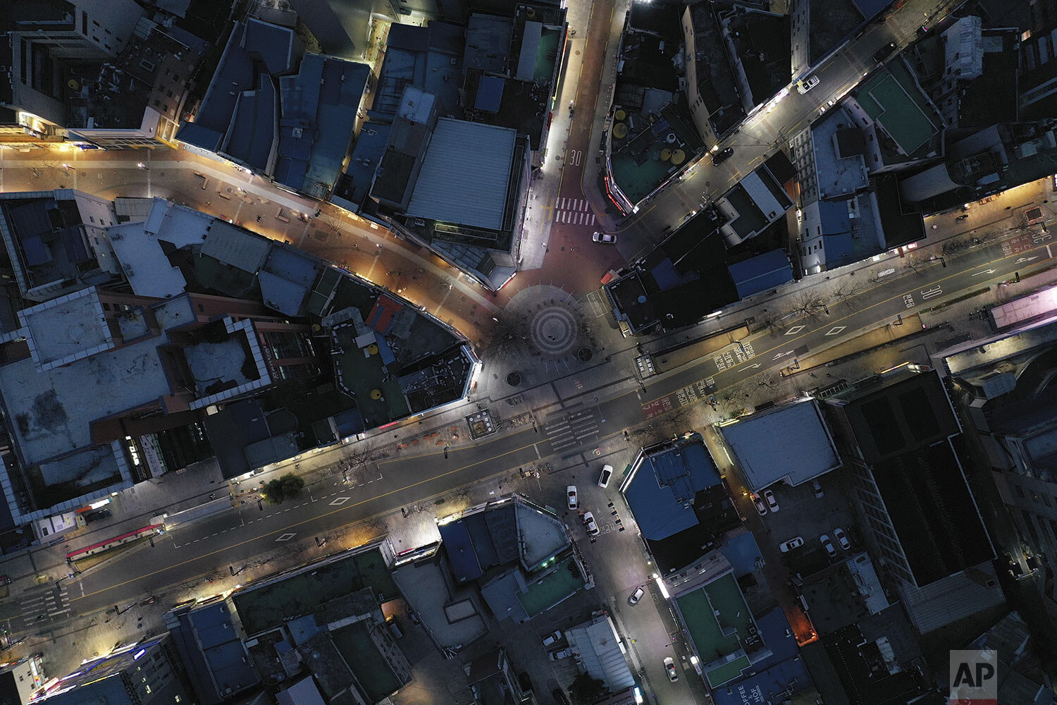  An aerial view of empty main roads is seen in Daegu, South Korea, Monday, Feb. 24, 2020. (Kim Hyun-tae/Yonhap via AP) 