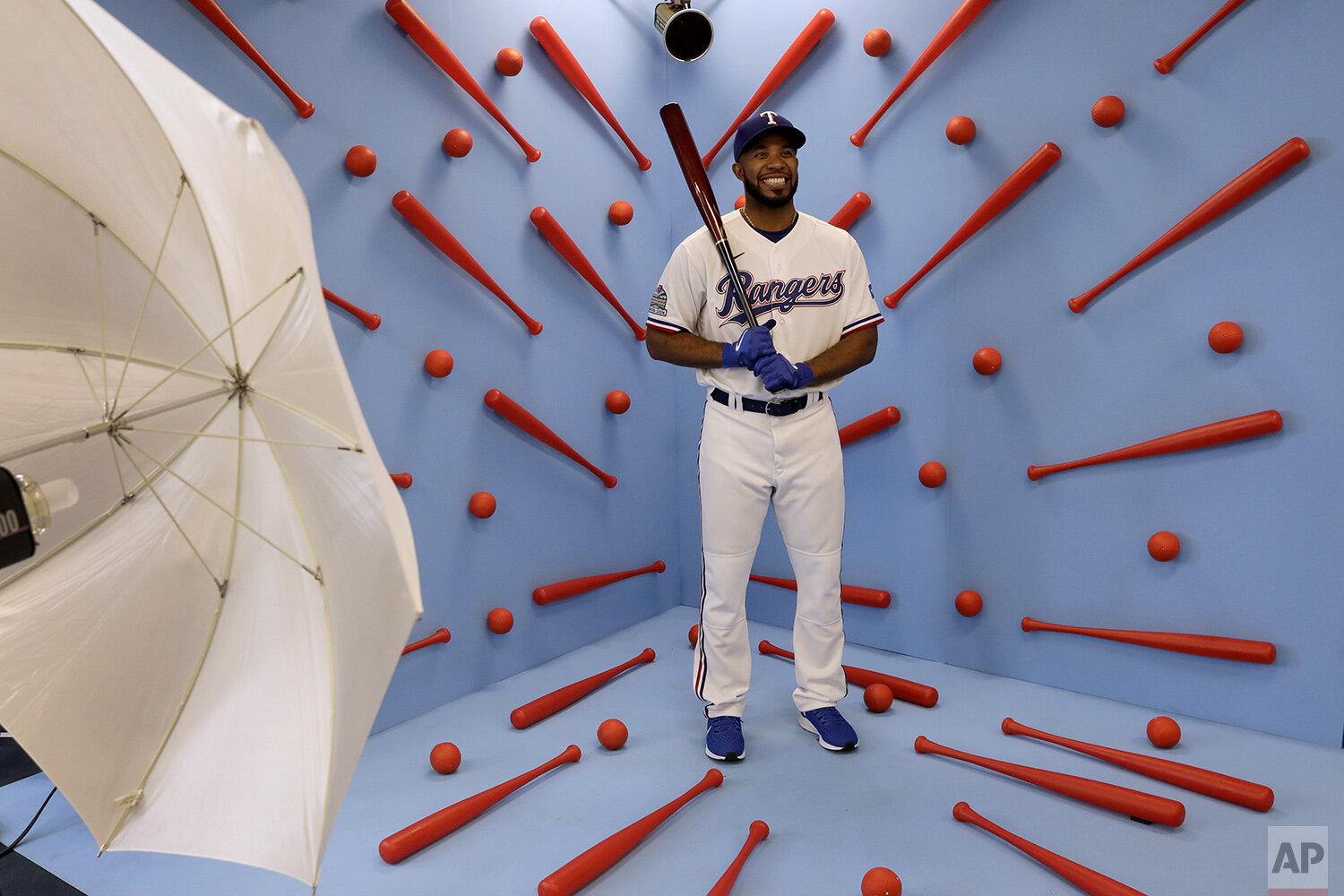  Texas Rangers’ Elvis Andrus poses for a photographer during the team’s photo day at spring training baseball practice Wednesday, Feb. 19, 2020, in Surprise, Ariz. (AP Photo/Charlie Riedel) 