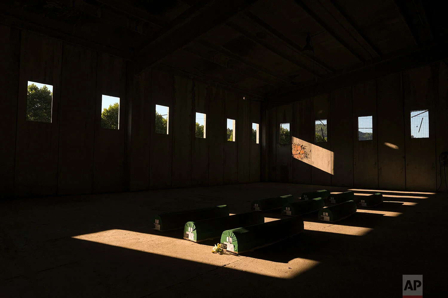 Then and now: 1995 Srebrenica genocide — AP Images Spotlight