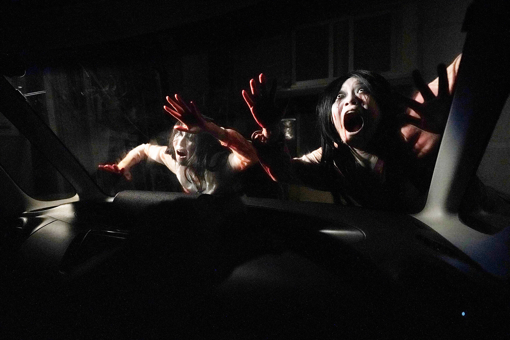 No fear of coronavirus at drive-through haunted house