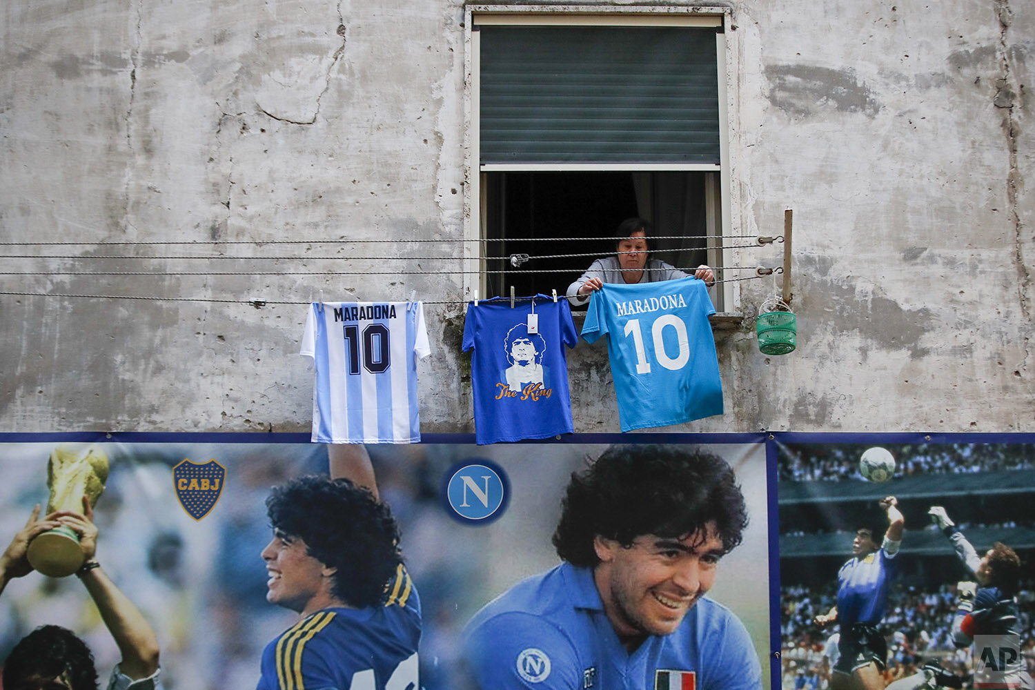 Italy Maradona's Death Reaction