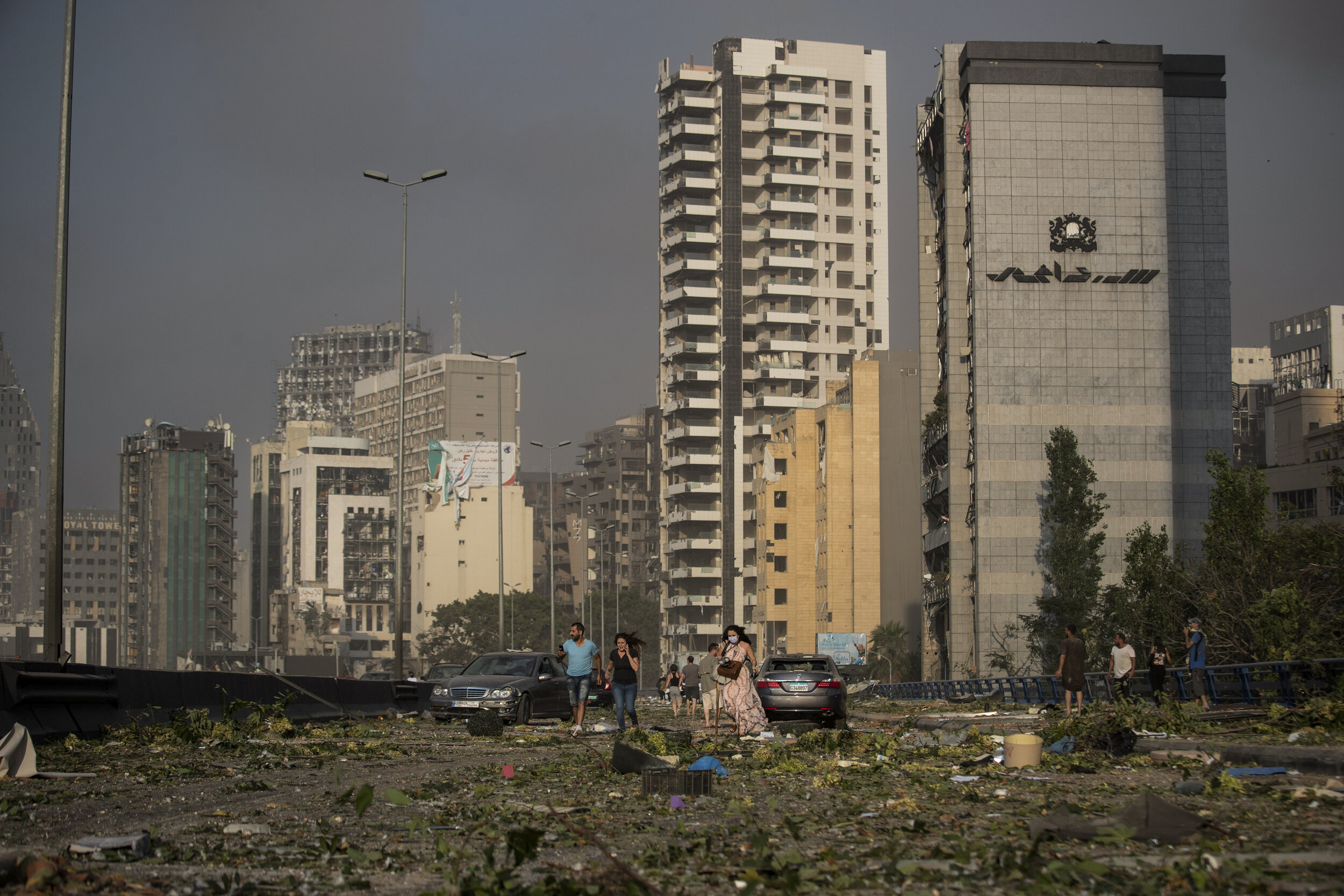  Aftermath of a massive explosion is seen in in Beirut, Lebanon, Aug. 4, 2020. (AP Photo/Hassan Ammar) 