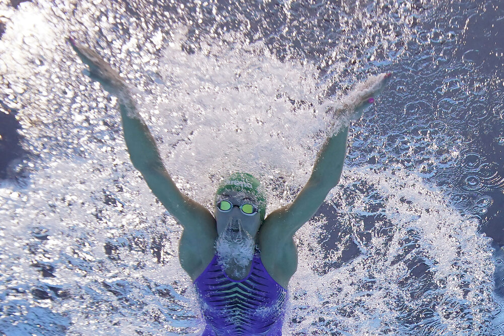  South Africa's Tatjana Schoenmaker competes in a 100-meter breaststroke semifinal at the 2020 Summer Olympics, Monday, July 26, 2021, in Tokyo. (AP Photo/David J. Phillip) 