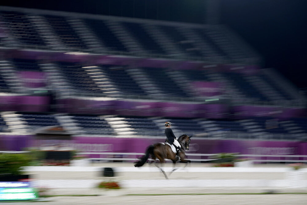  Germany's Dorothee Schneider, riding Showtime FRH, competes in the equestrian dressage individual final at the 2020 Summer Olympics, Wednesday, July 28, 2021, in Tokyo. (AP Photo/David Goldman) 