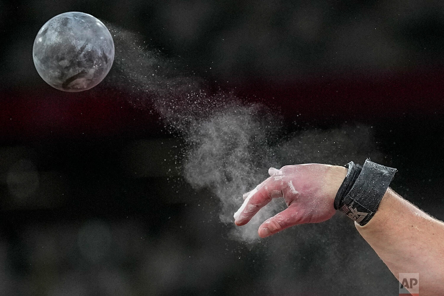  Tim Nedow, of Canada, competes in qualifications for the men's shot put at the 2020 Summer Olympics, Tuesday, Aug. 3, 2021, in Tokyo. (AP Photo/David J. Phillip) 