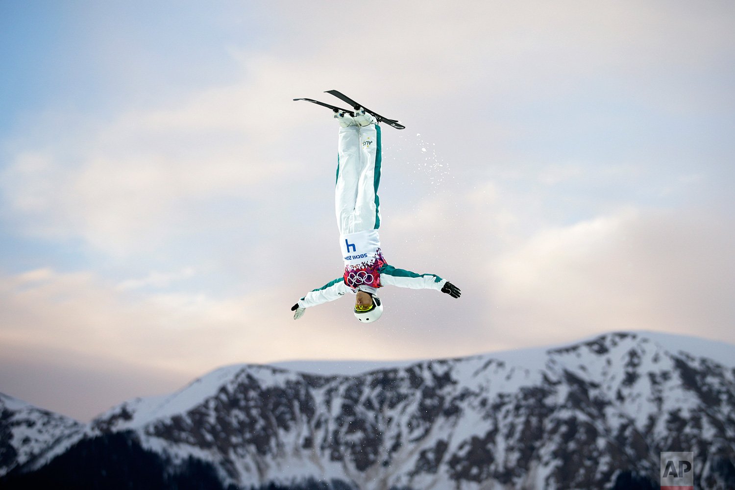 Australia's Lydia Lassila competes during the women's freestyle skiing aerials qualifying at the Rosa Khutor Extreme Park, at the 2014 Winter Olympics, on Feb. 14, 2014, in Krasnaya Polyana, Russia. (AP Photo/Jae C. Hong) 