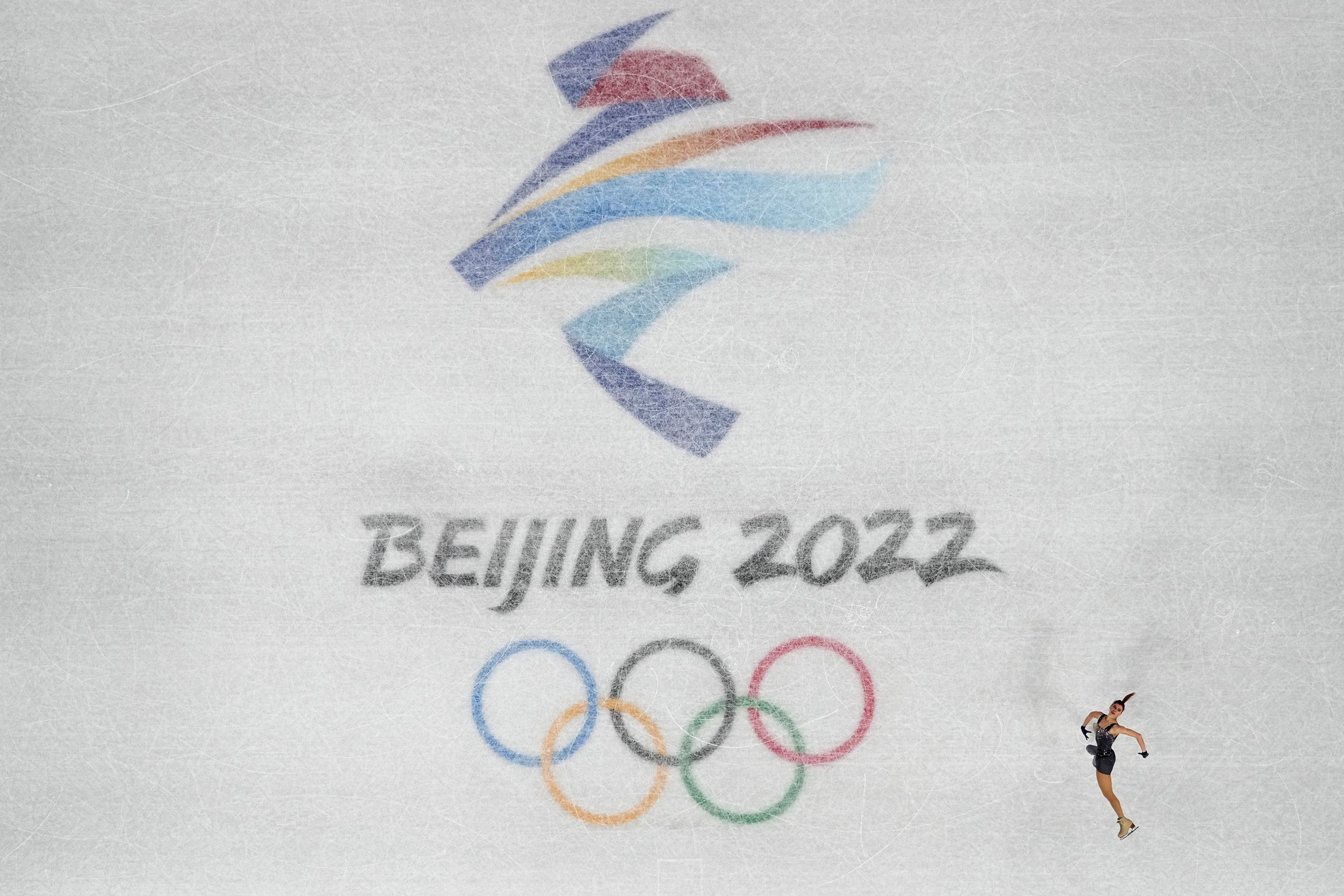  Eliska Brezinova, of the Czech Republic, competes in the women's short program team figure skating competition at the 2022 Winter Olympics, Sunday, Feb. 6, 2022, in Beijing. (AP Photo/Jeff Roberson) 