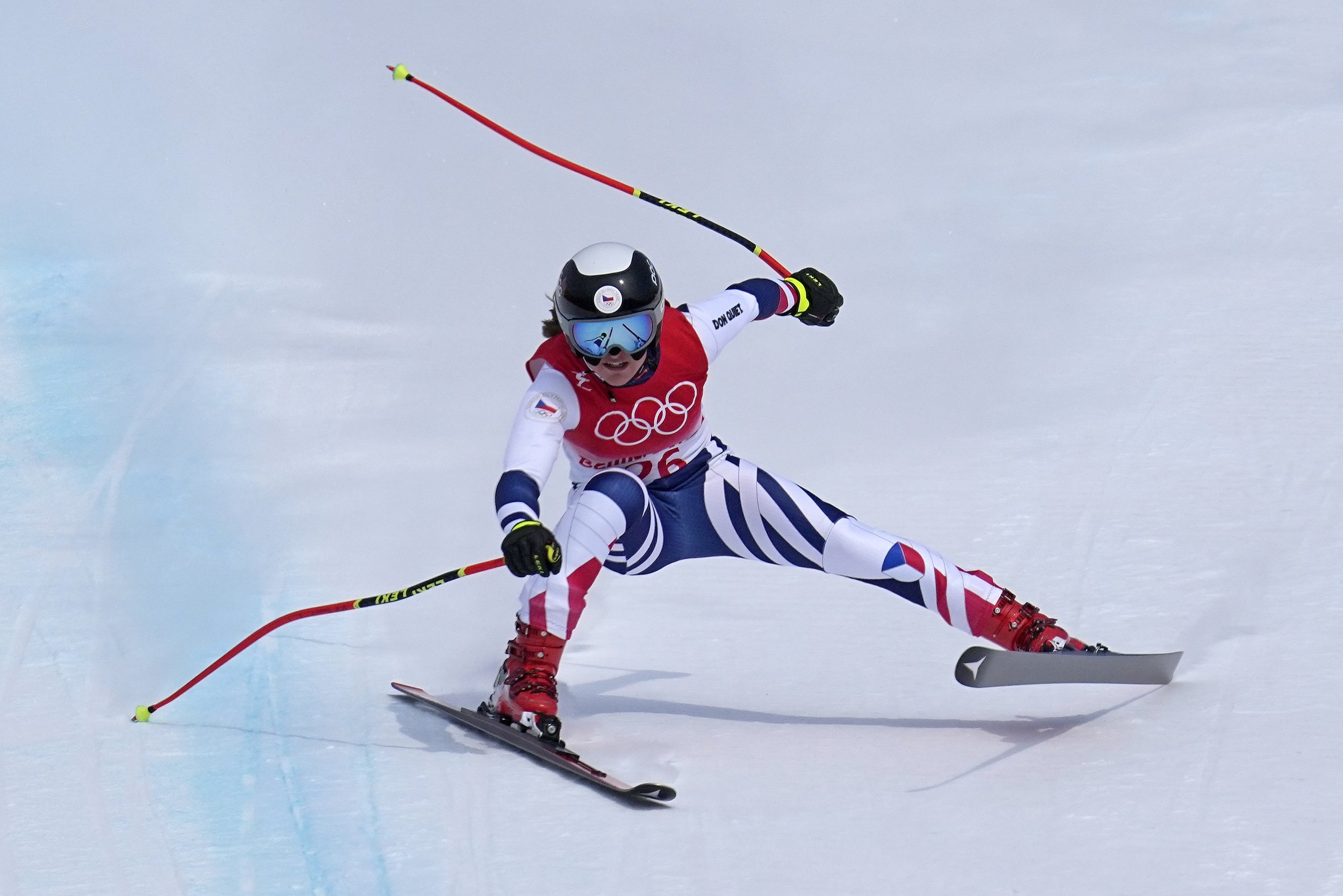  Tereza Nova of the Czech Republic struggles to maintain control during the women's combined downhill at the 2022 Winter Olympics, Thursday, Feb. 17, 2022, in the Yanqing district of Beijing. (AP Photo/Robert F. Bukaty) 