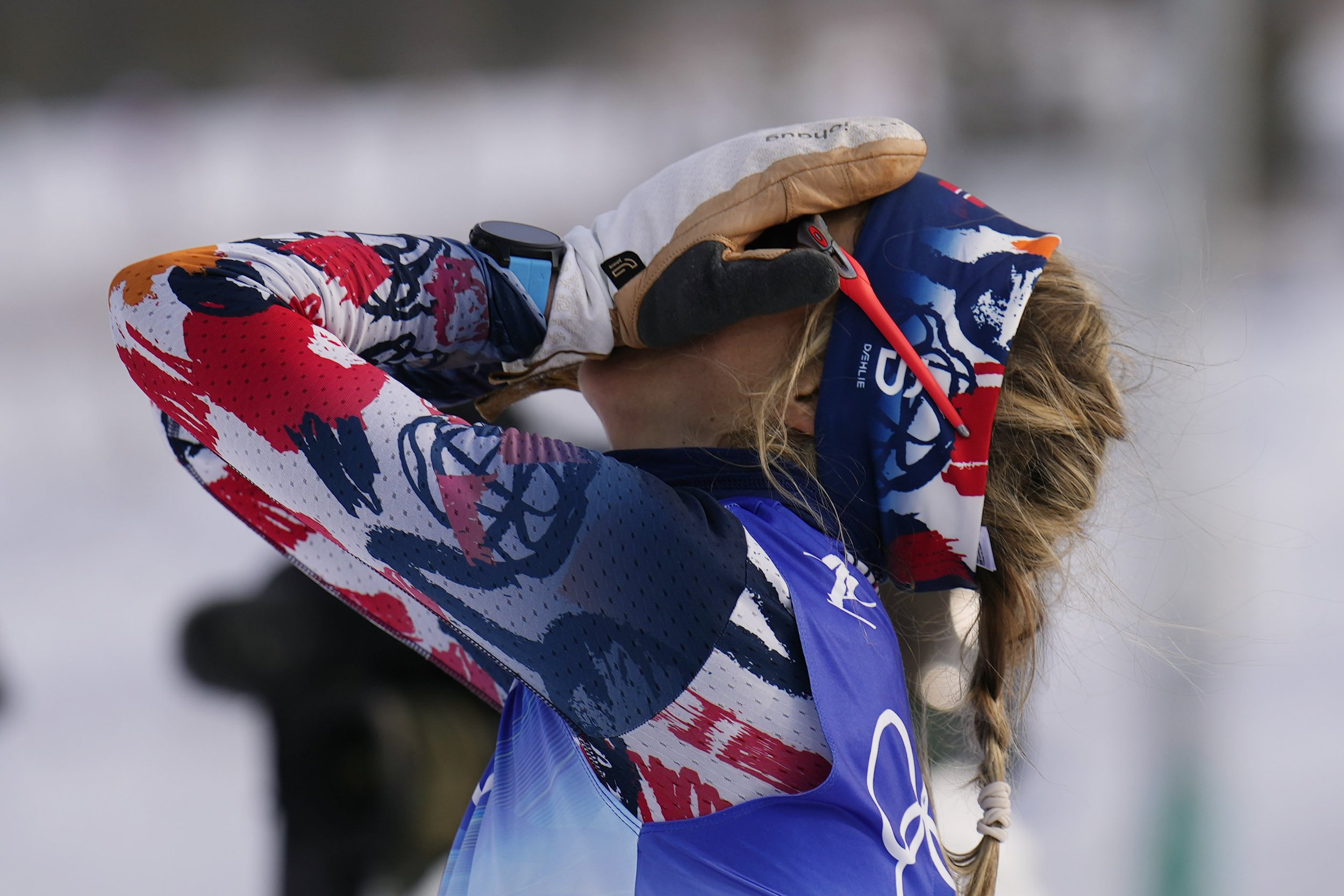  Norway's Therese Johaug reacts after finishing the women's 10km classic cross-country skiing competition at the 2022 Winter Olympics, Thursday, Feb. 10, 2022, in Zhangjiakou, China. (AP Photo/Alessandra Tarantino) 