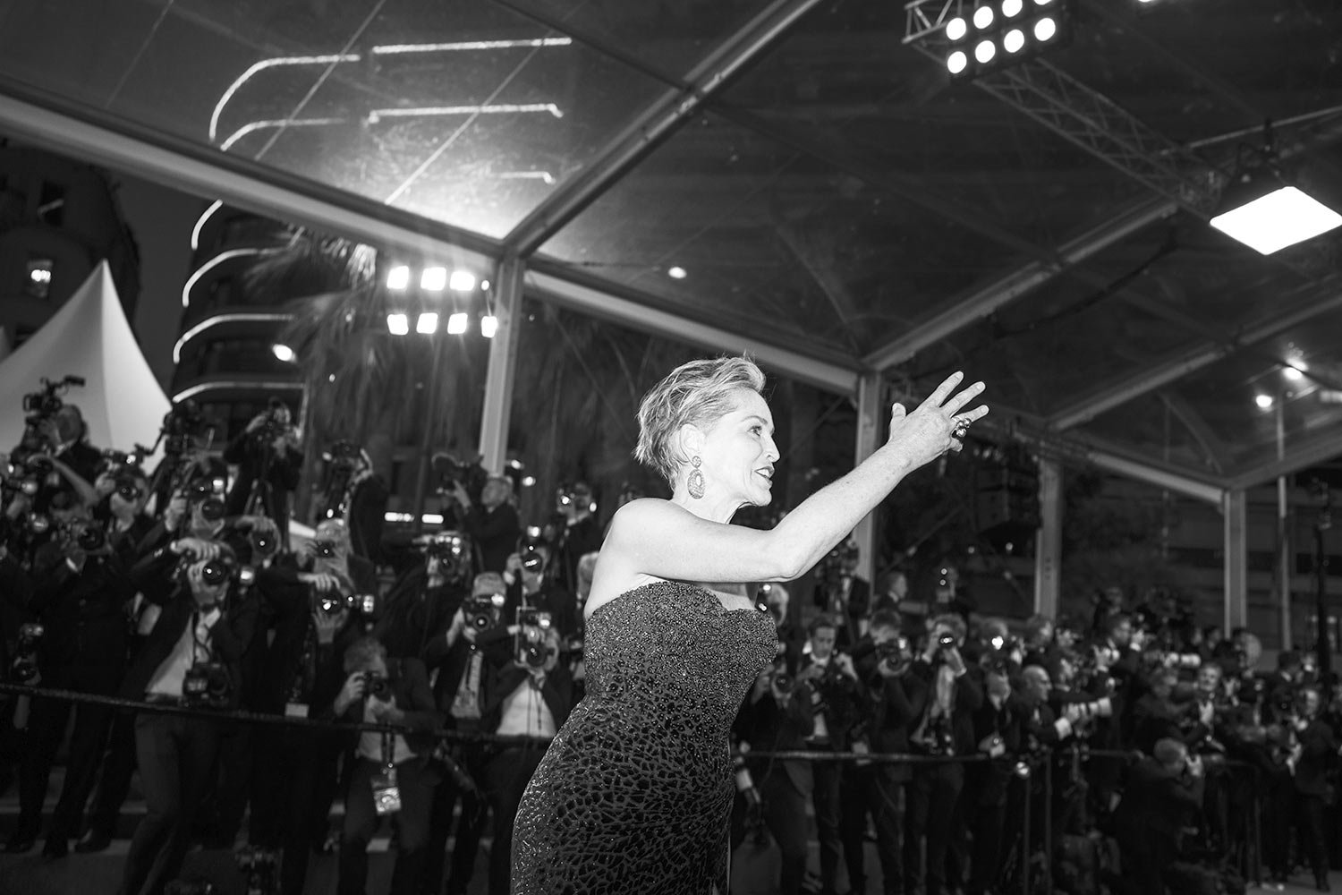  Sharon Stone poses for photographers upon arrival at the premiere of the film 'Crimes of the Future' at the 75th international film festival, Cannes, southern France, Monday, May 23, 2022. (AP Photo/Petros Giannakouris) 