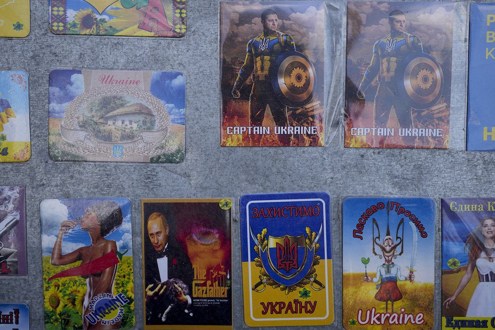  Magnets showing Russian President Vladimin Putin as The Godfather and Ukraine President Volodymyr Zelenskyy as Captain America are for sale in downtown Kyiv, Ukraine, Monday, May 23, 2022. (AP Photo/Natacha Pisarenko) 