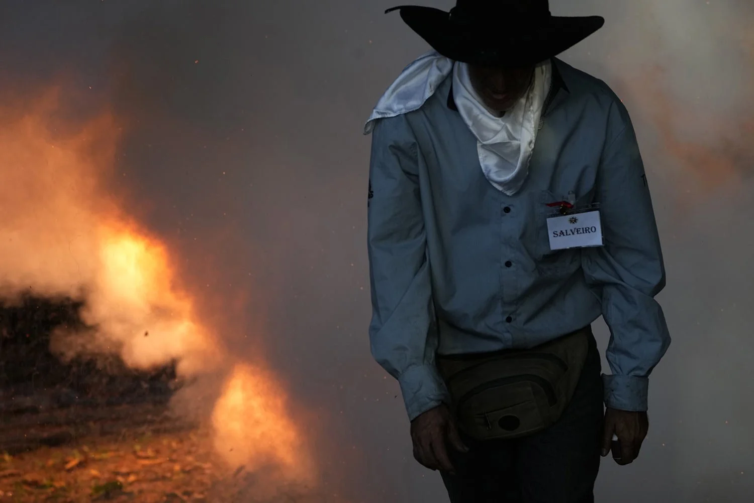  Firecracker are launched during the culmination of the Feast of the Divine, in Pirenopolis, Goias state, Brazil, May 28, 2022. (AP Photo/Eraldo Peres) 