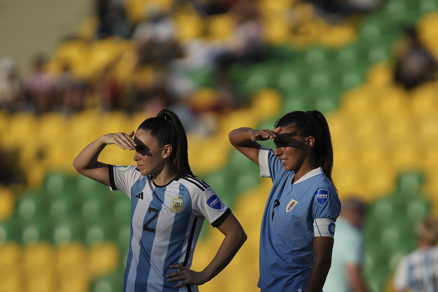  Argentina's Agustina Barroso, left, and Uruguay's Pamela Gonzalez stand on the field during a Women's Copa America soccer match in Armenia, Colombia , Friday, July 15, 2022. (AP Photo/Dolores Ochoa) 