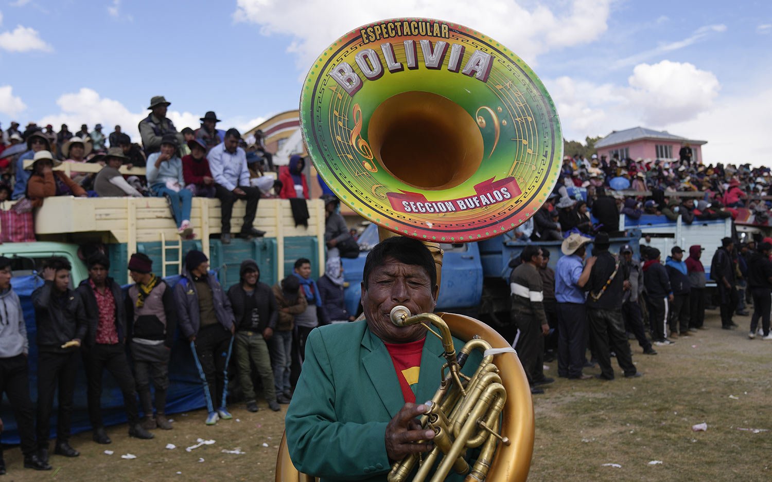  A musician plays during the Our Lady of the Rosary festival in the Andean village of Huarina, Bolivia, Monday, Oct. 3, 2022. (AP Photo/Juan Karita) 